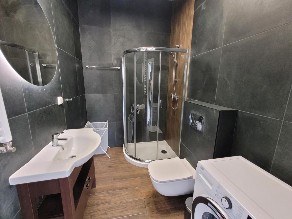 Longinowka Apartment *